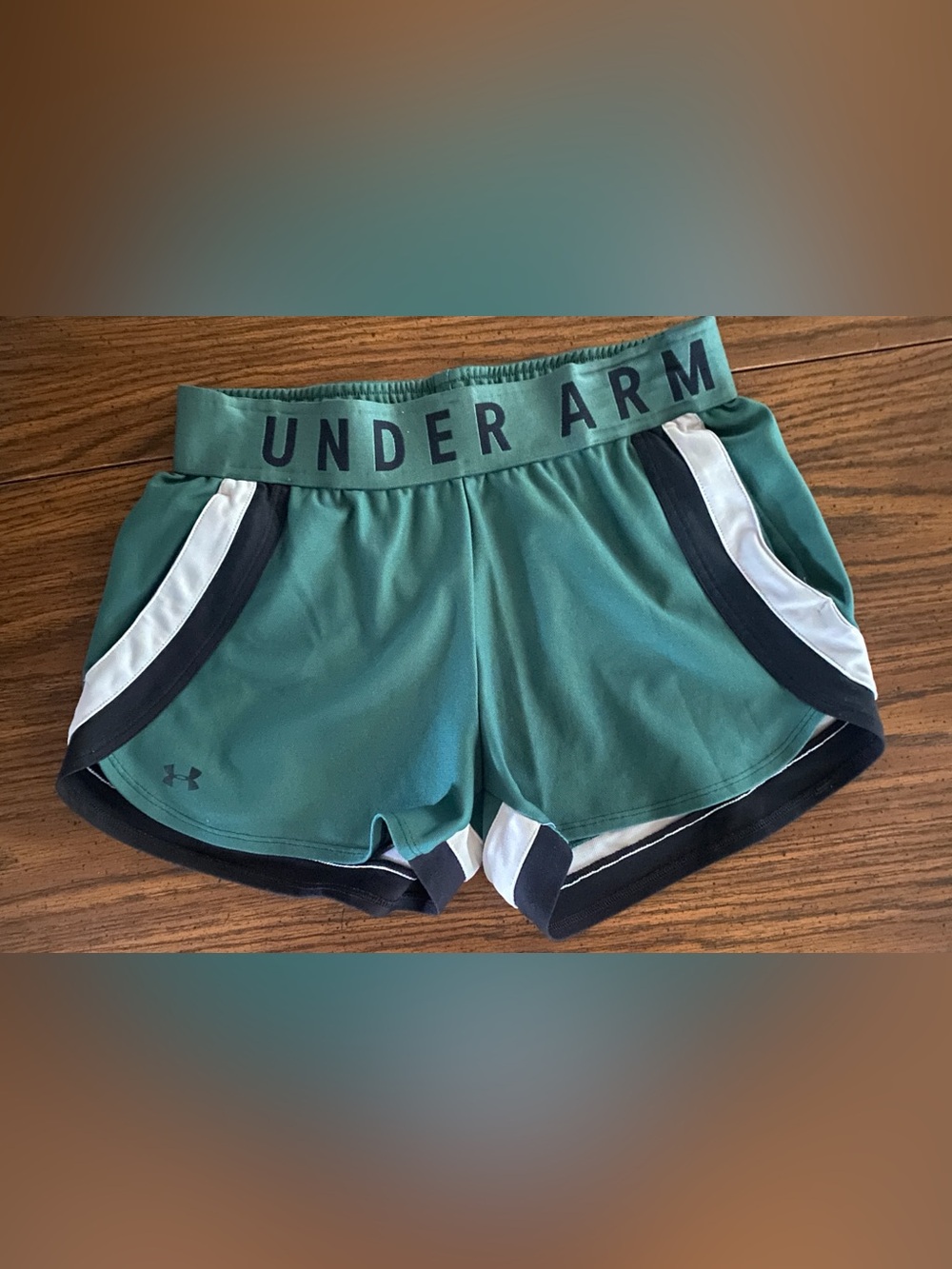 Under Armour Women's Play Up 3.0 Shorts Forest Green Athletic Running Size Small